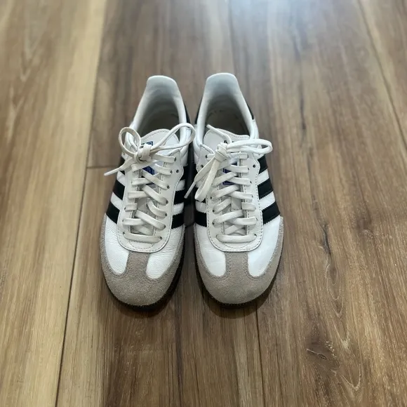 Adidas Original Sambas size 2