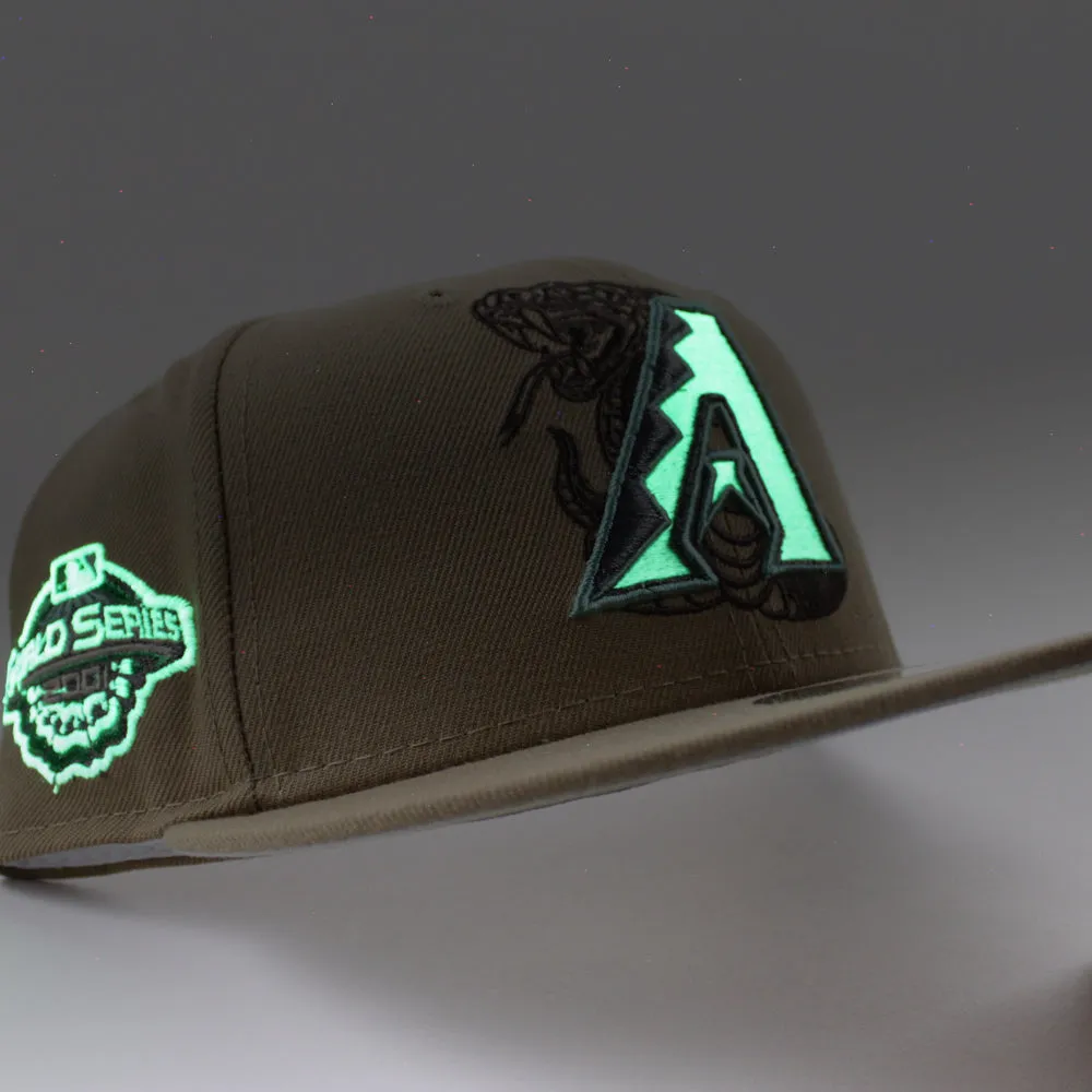 Arizona Diamondbacks 2001 World Series New Era 59Fifty Fitted Hat (GITD Khaki Stone Under Brim)
