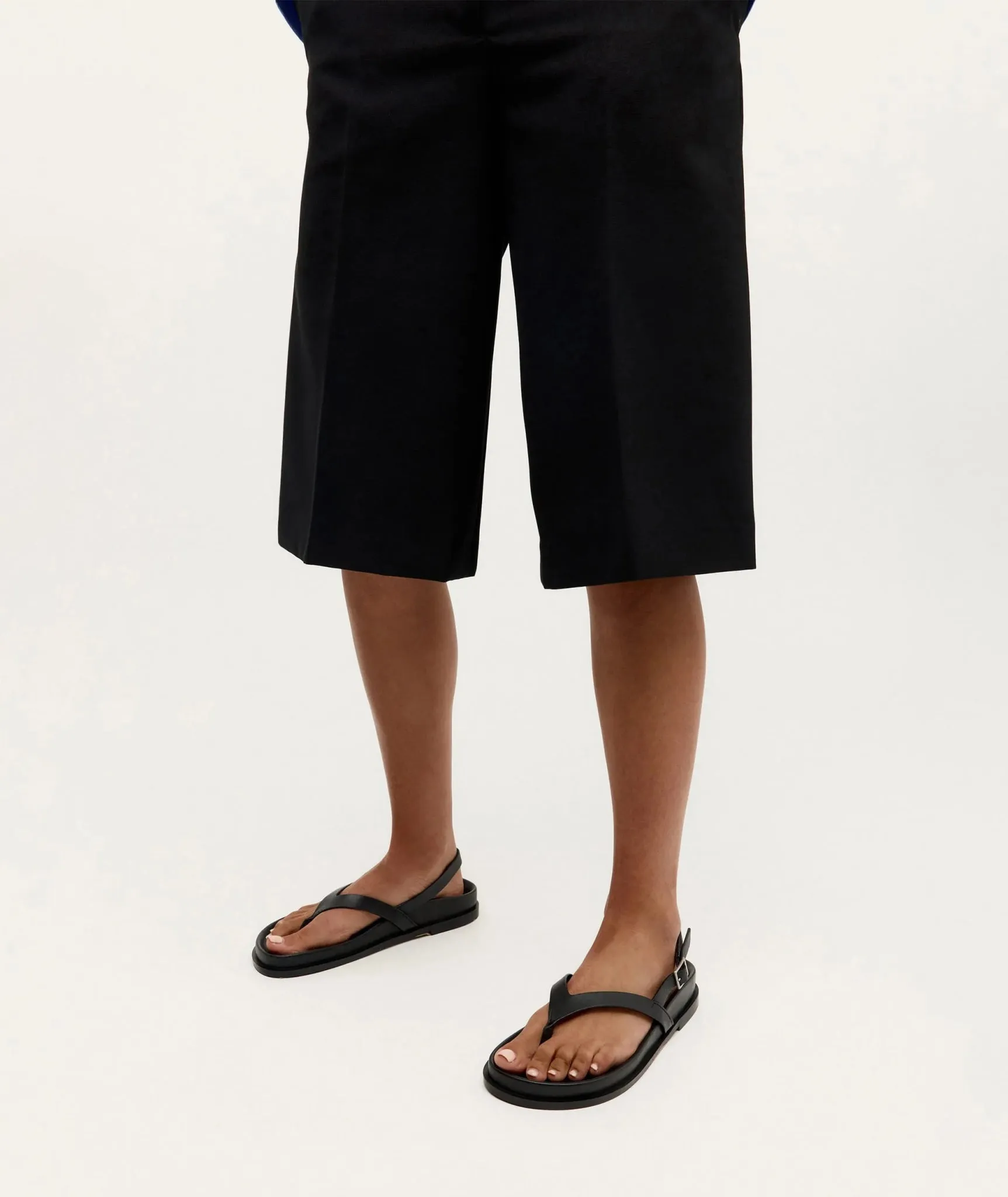 Artemis Sandal | Black