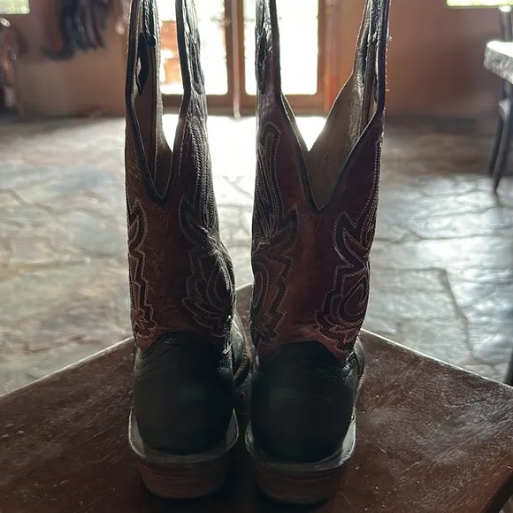 Beastmaster Rodeo Rough Stock Cowboy Boots