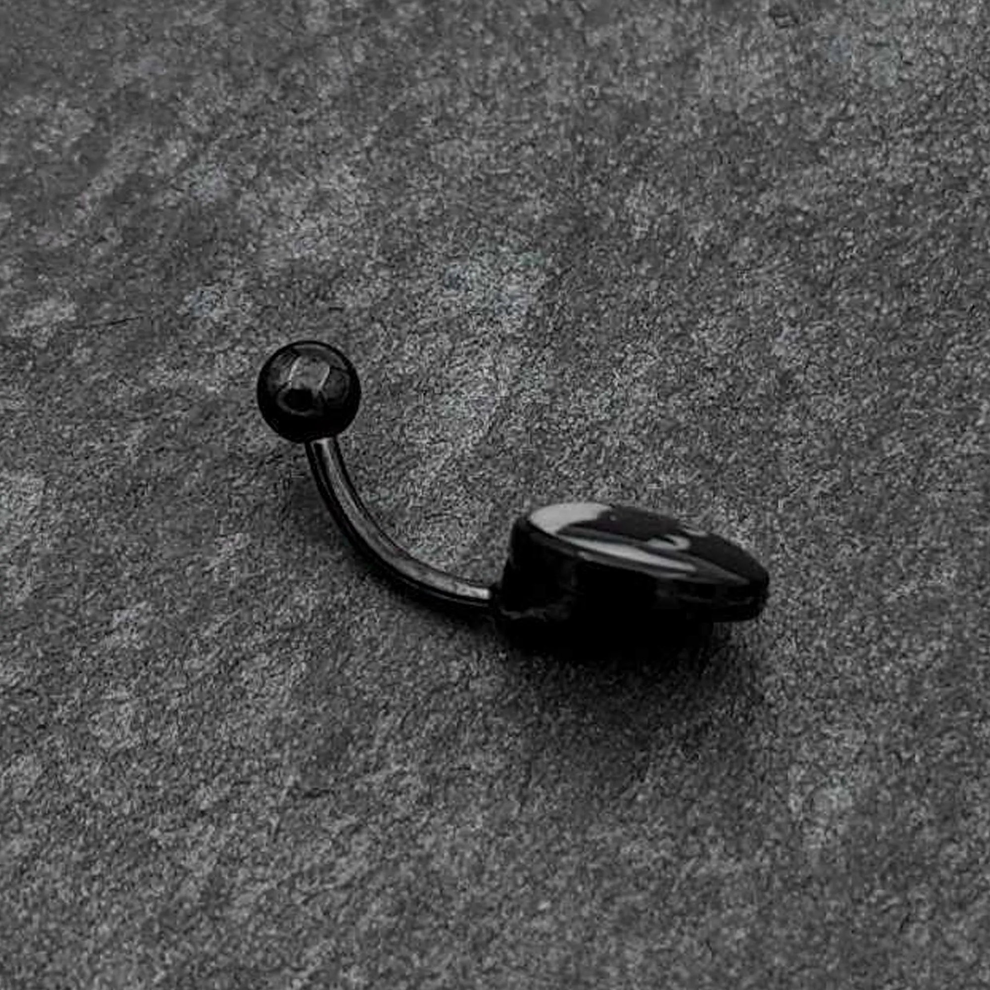 Black Glow in the Dark Peeking Black Cat Belly Ring