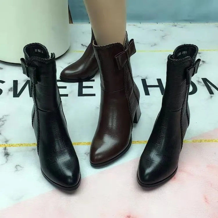 Bow Martin Personality Ladies Boots