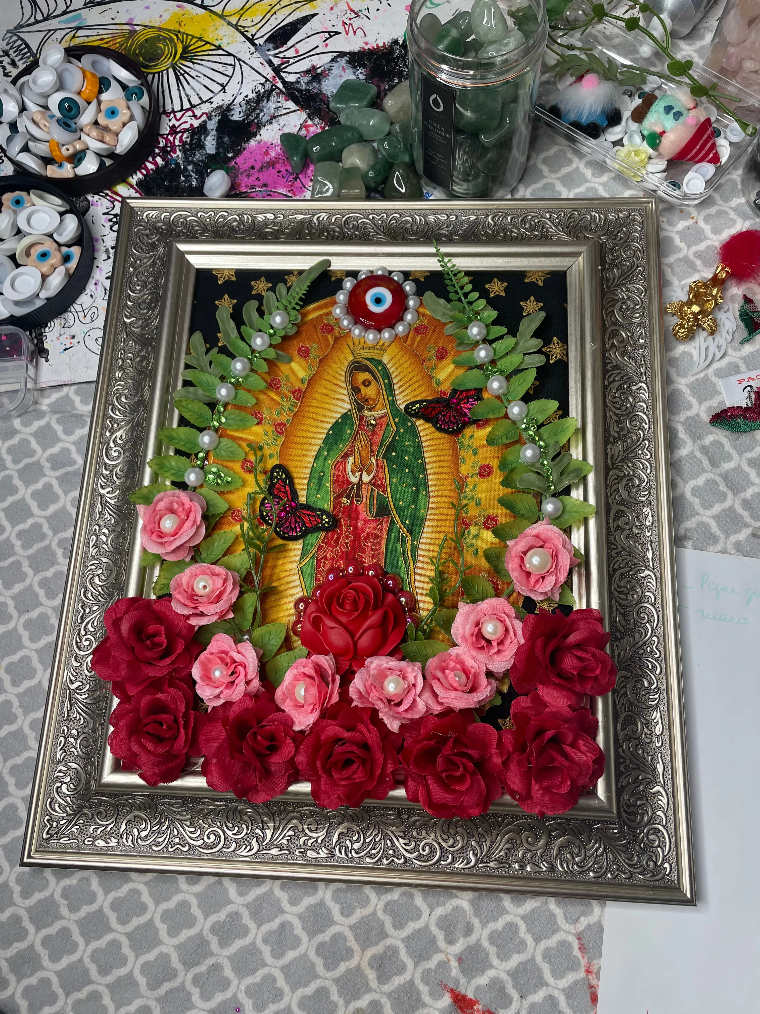CANVAS/ frame Guadalupana
