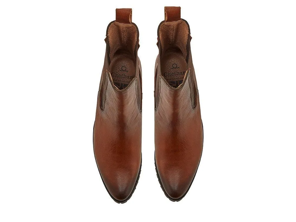 Chatham Women's Vyne Leather Cleated Chelsea Boot in 3 Colour Options 3 to 8