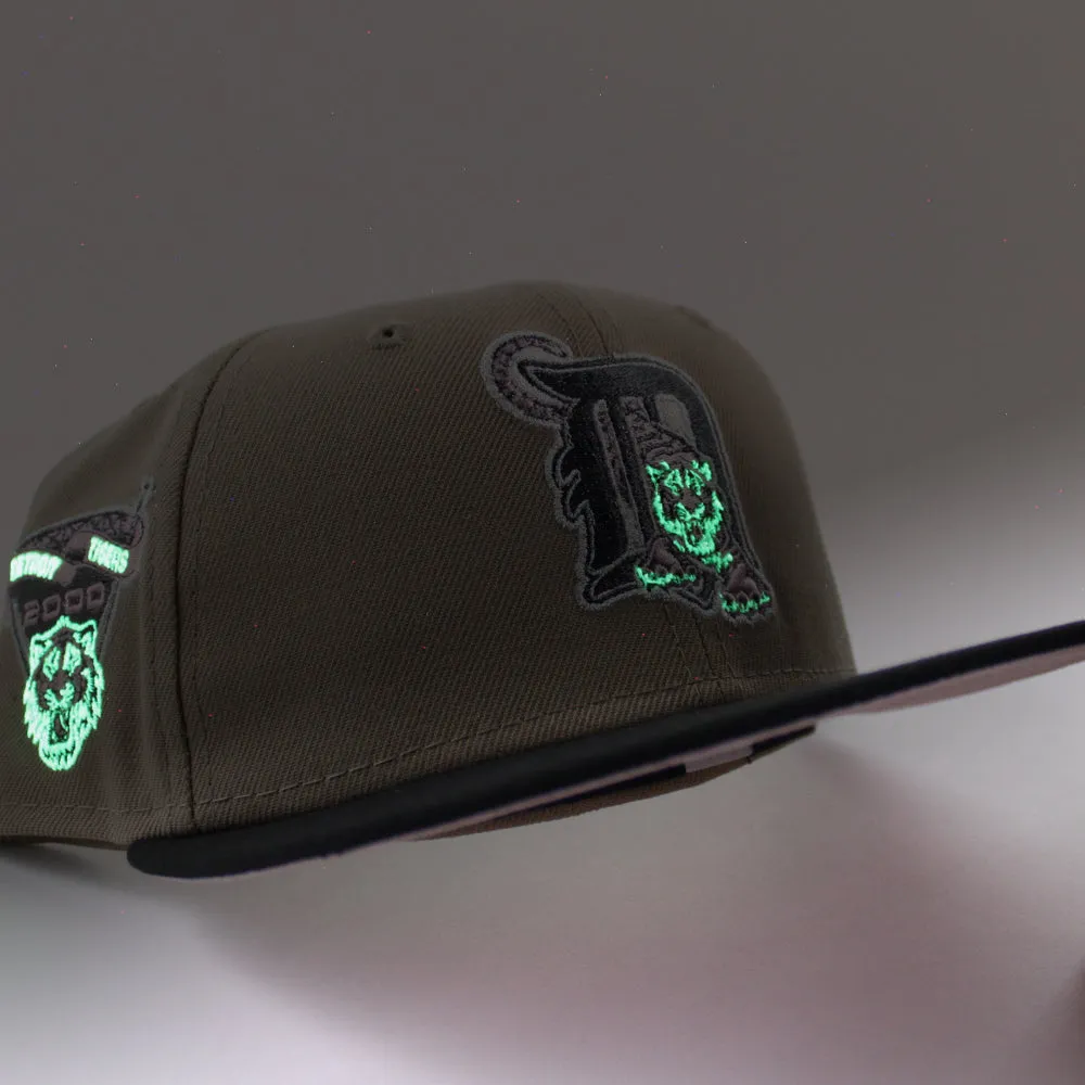 Detroit Tigers 2000 Tigers Stadium New Era 59Fifty Fitted Hat (GITD Camel Black Pink Under Brim)