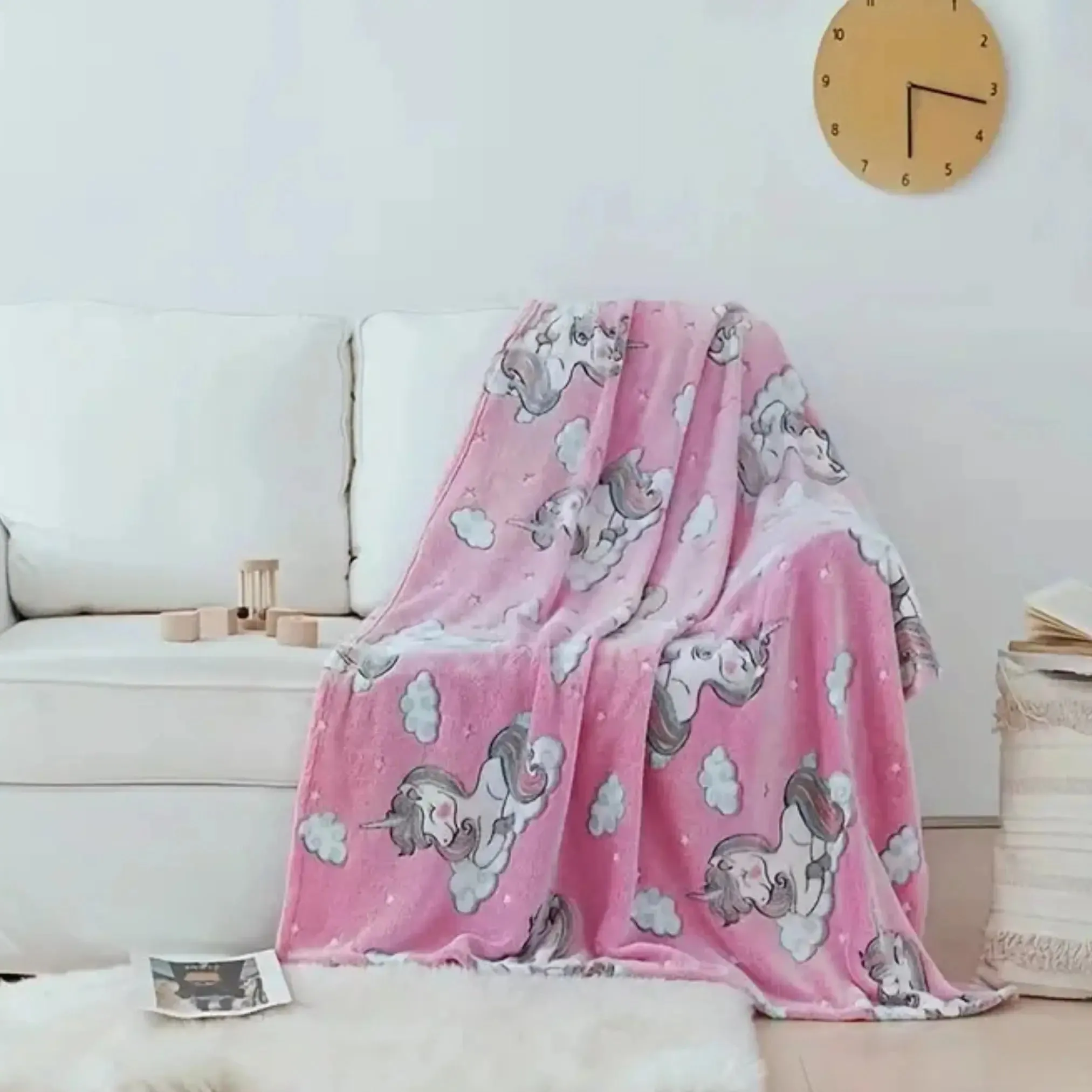 Dreamy Unicorn Glow in The Dark Blanket for Kids, 0-15 years | Ultra-soft & Lightweight Blanket for Kids