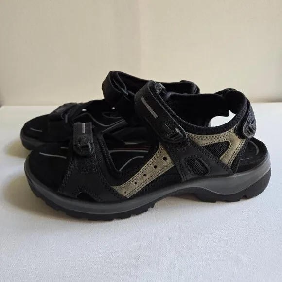 ECCO Men's Offroad Yucatan Sandal Oil Nubuck Sz 41 EU  Marine/Black Color Unisex