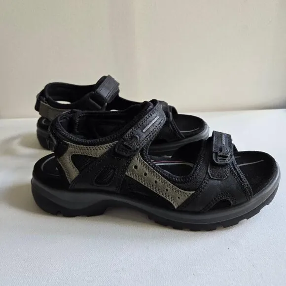 ECCO Men's Offroad Yucatan Sandal Oil Nubuck Sz 41 EU  Marine/Black Color Unisex
