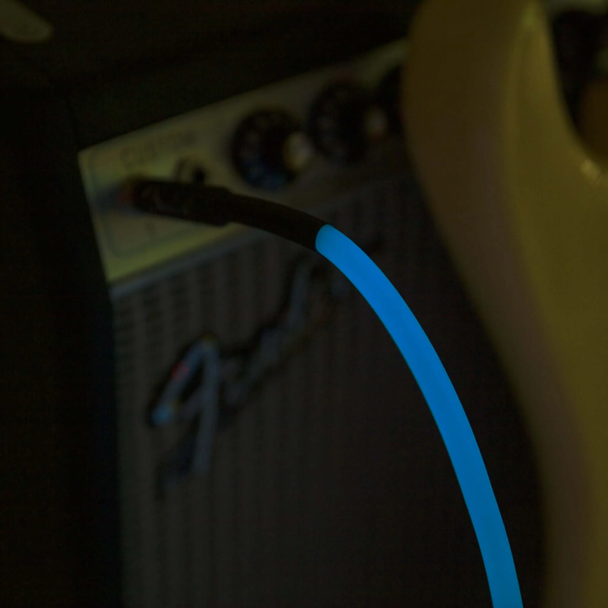 Fender 18.6 FT Professional Series Glow in the Dark Instrument Cable, Blue