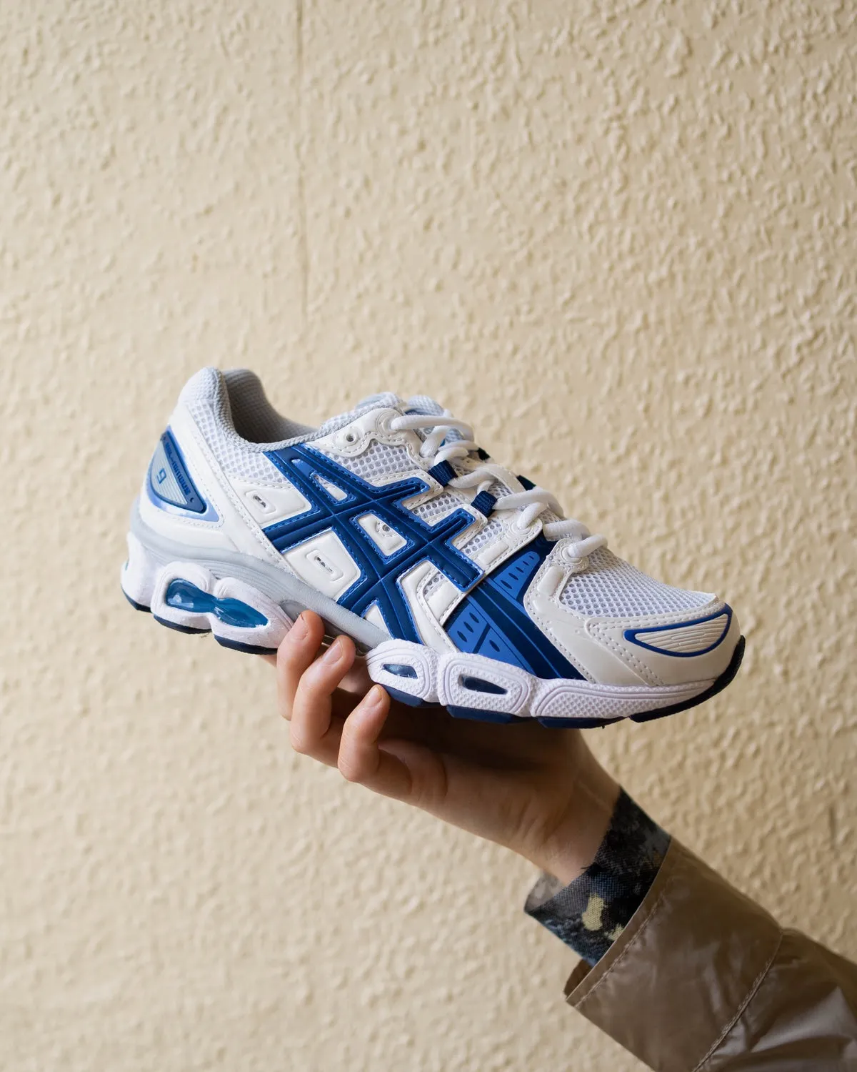 GEL-NIMBUS 9 - White/Indigo Blue