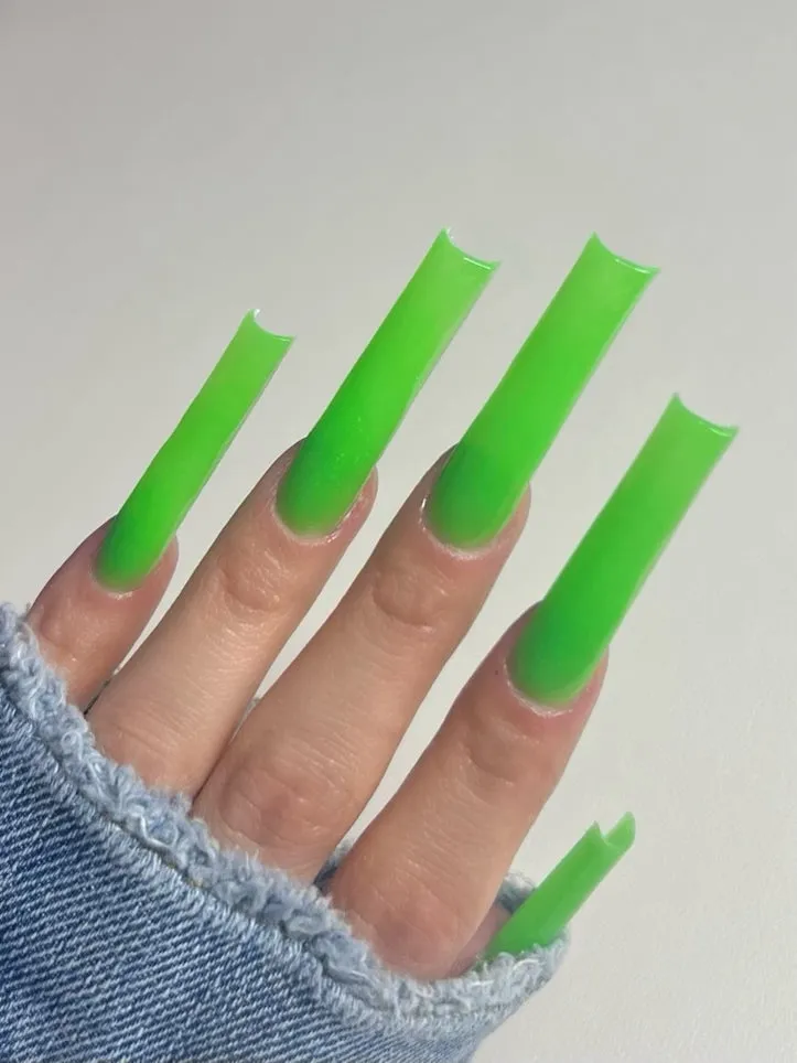 Glow Green