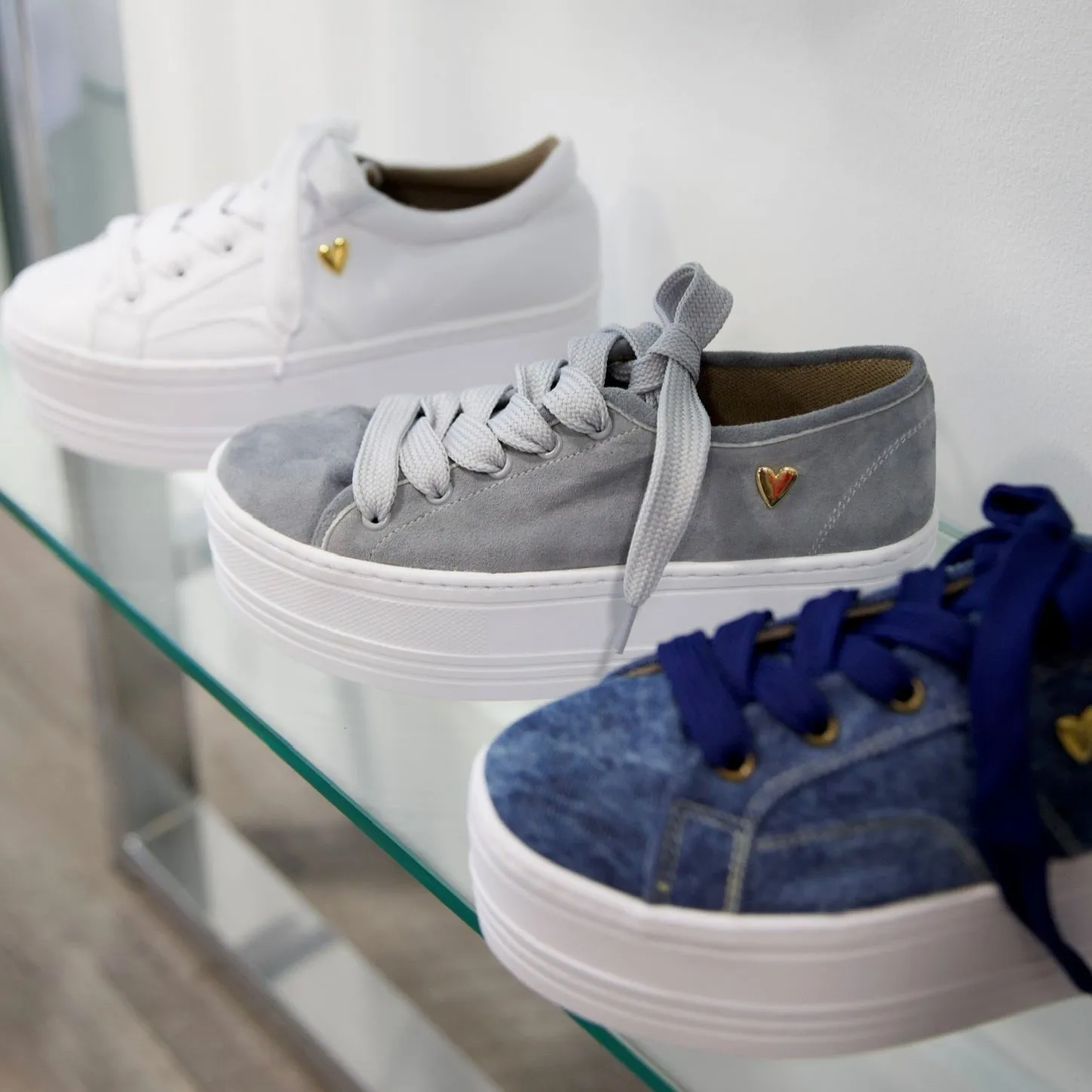 Hannan Sneakers - White