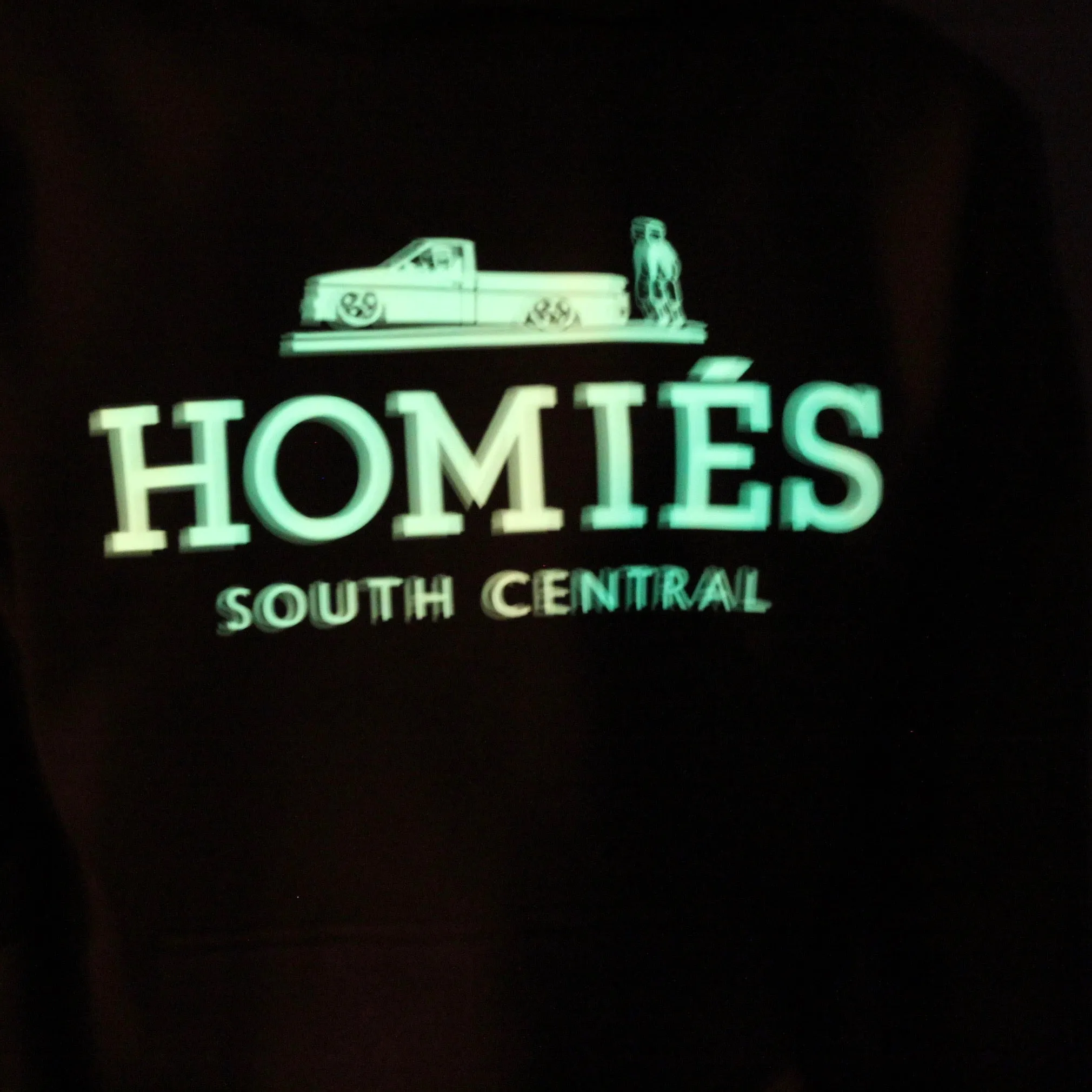 HOMIÉS GLOW-IN-THE-DARK SWEATSHIRT