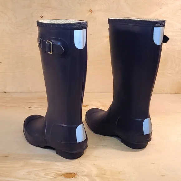 Hunter Original Purple Rubber Rain Boots