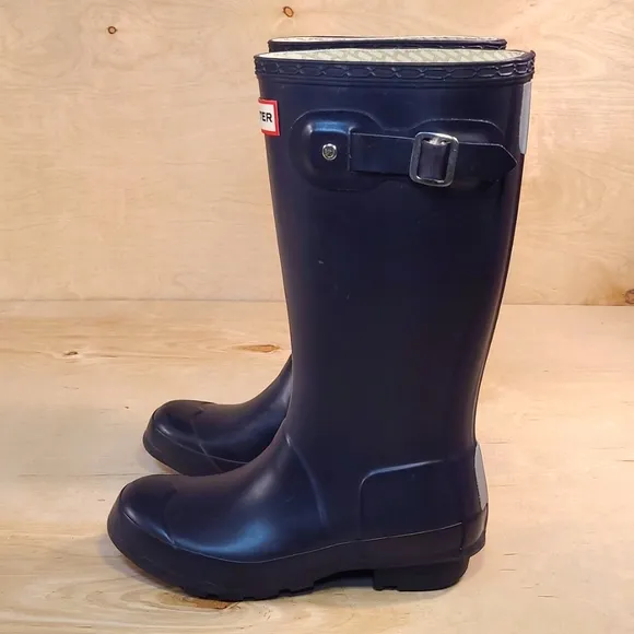 Hunter Original Purple Rubber Rain Boots