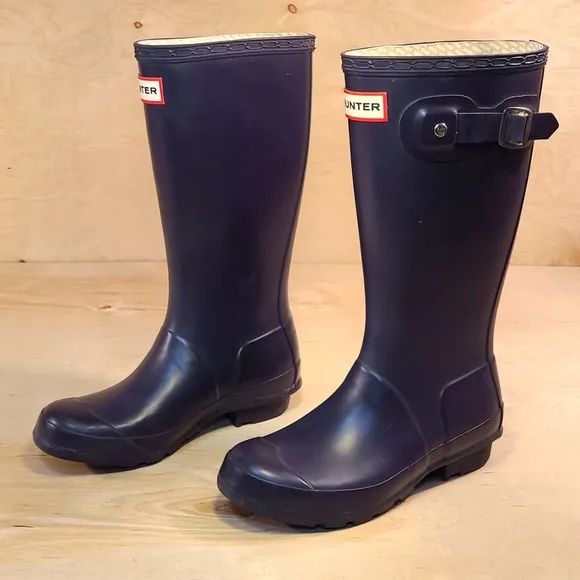 Hunter Original Purple Rubber Rain Boots