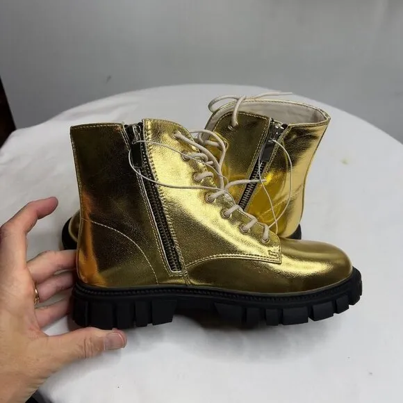 J.Crew Crewcuts $98 Girls' lace-up lug-sole boots in metallic Gold Size K4 CC904