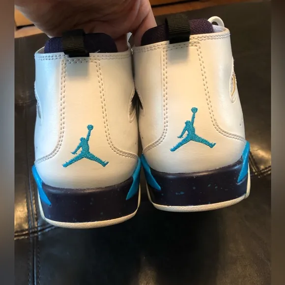 Jordan Flight Club 91 White Purple Blue Lagoon Sneakers Boy’s Size 7 EUC!