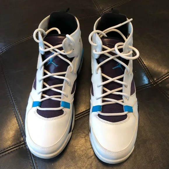 Jordan Flight Club 91 White Purple Blue Lagoon Sneakers Boy’s Size 7 EUC!