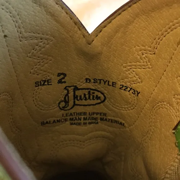 Justin Gypsy Kid's Round Toe Rubber Sole Boot Size 2