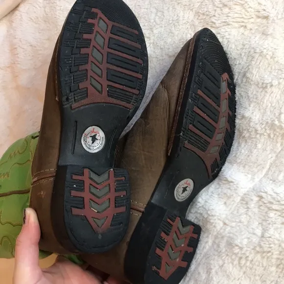 Justin Gypsy Kid's Round Toe Rubber Sole Boot Size 2