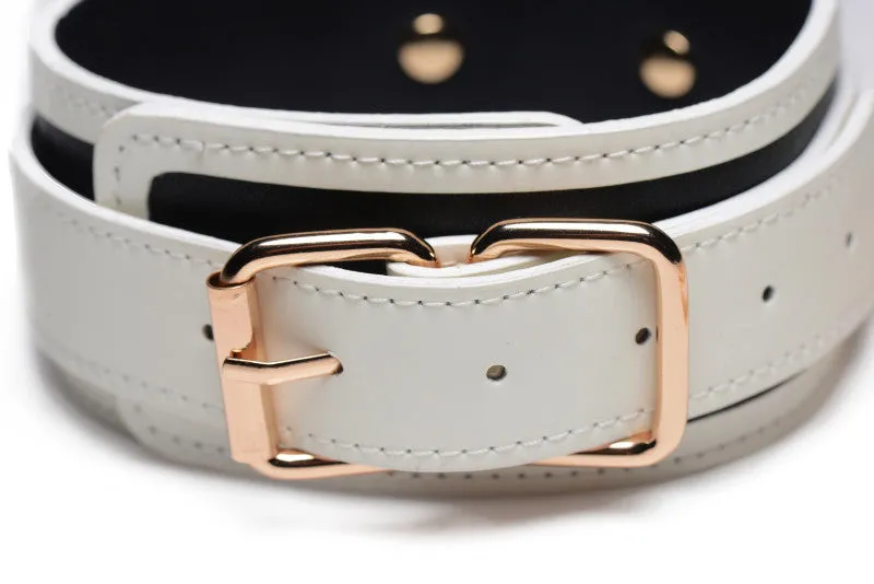 Kink in the Dark Glowing Collar With Leash