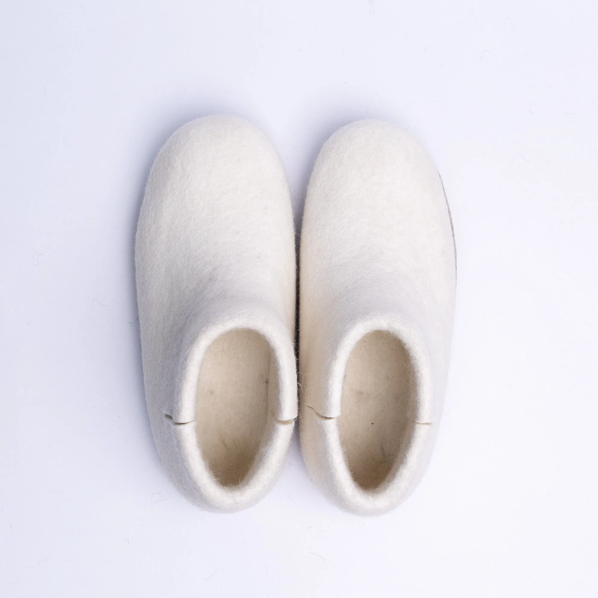 KUUMA – Unisex Handmade Felt Boots Neutral Cream, Cozy Gift for Parents