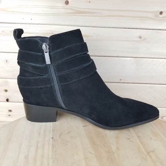 Marc Fisher Yandi 8 US Black Suede/Leather Ankle Buckle Boots Western Bootie NEW