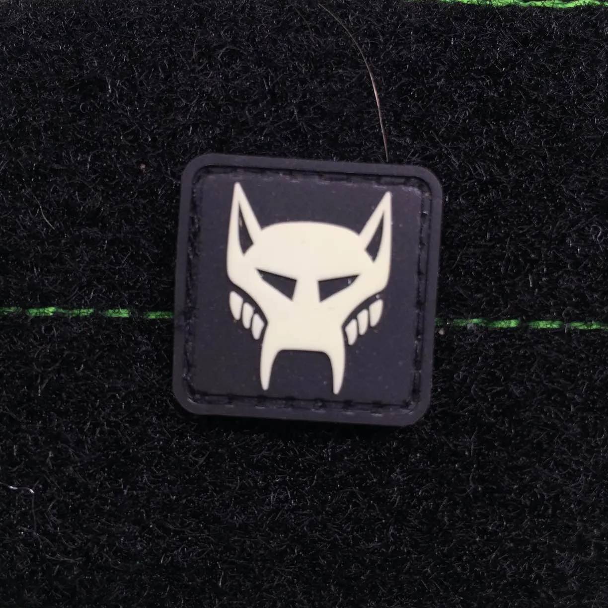 MAXIMALS PVC GITD CAT EYE MORALE PATCH