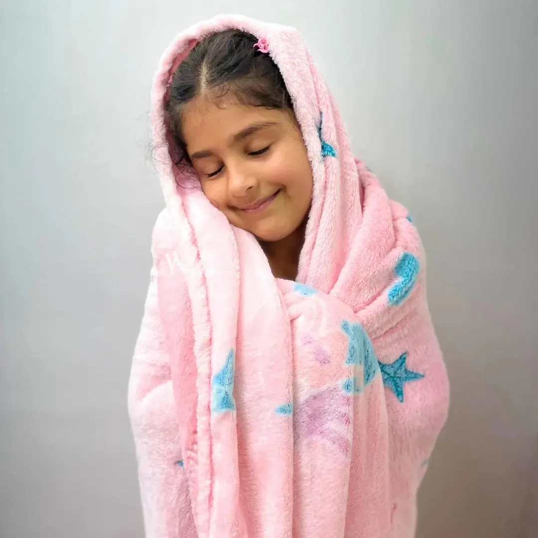 Mermaid Glow in The Dark Blanket for Kids, 200 x 152cm, 0-15 years | All-Weather Lightweight Blanket for Kids’ Room