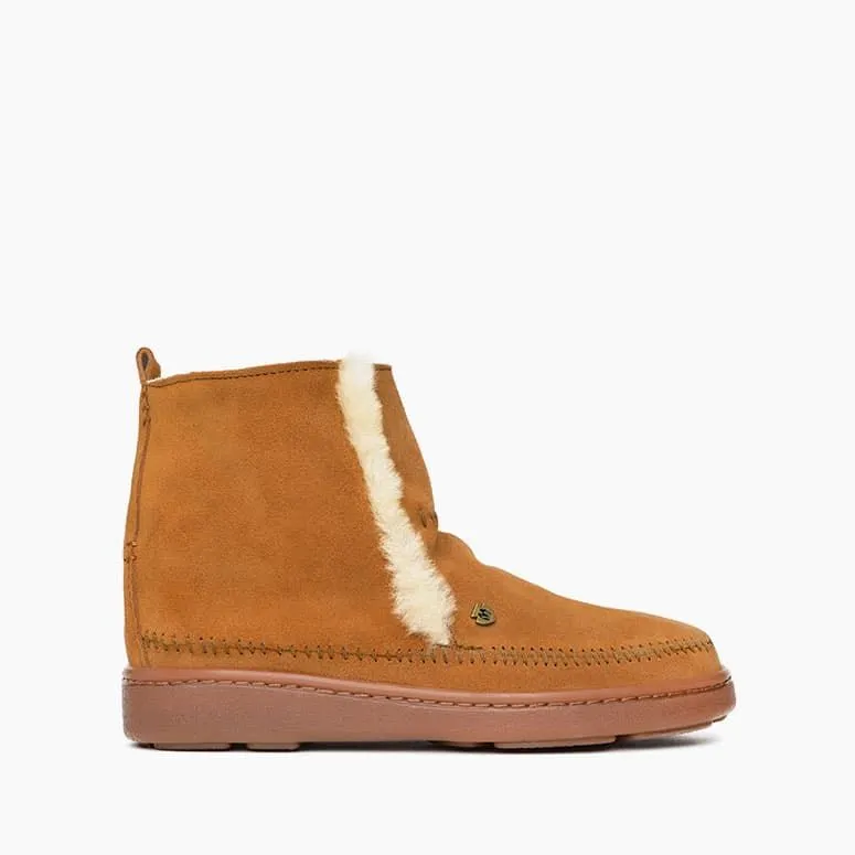 Minnetonka Jade Sheepskin Boot