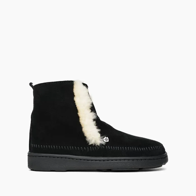 Minnetonka Jade Sheepskin Boot