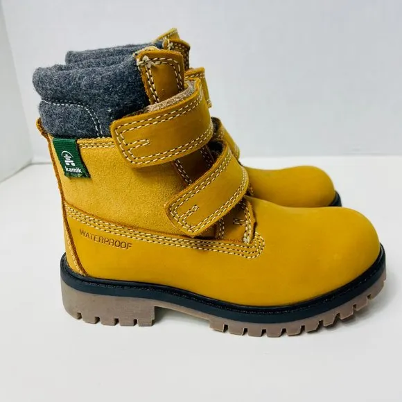 NEW Kamik Kids Boy's Takodav Boots Tan Size 12