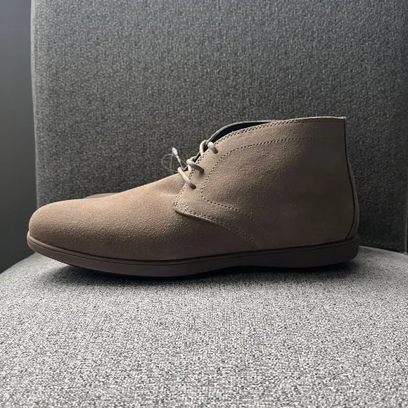 NEW Tan Suede Chukka Boots with Minimalist Design Genuine Suede/Leather
