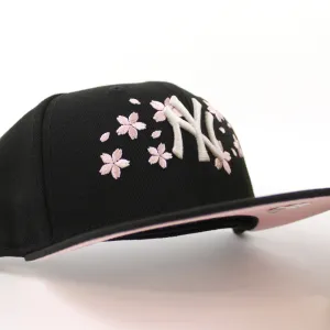 New York Yankees Cherry Blossom New Era 59Fifty Fitted Hat (GITD Black Pink Under Brim)