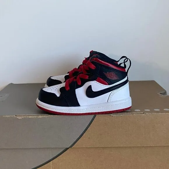 Nike Air Jordan 1 Mid Gym Red/White Toddler Sneakers - SZ 6 C