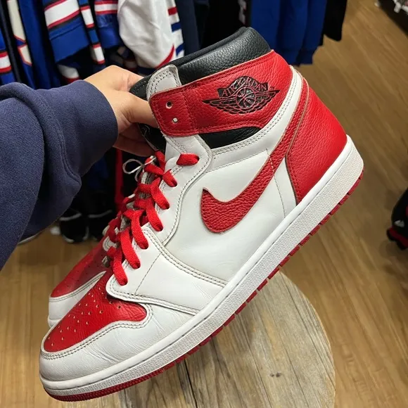 Nike Air Jordan 1 Retro High OG 555088 161- White/University Red-Black Size 14