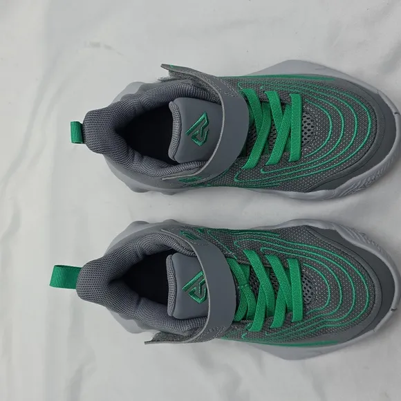NIKE GIANNIS IMMORTALATITY 4 PS SMOKE GREY STADIUM GREEN CHILDREN 10C NEW IN BOX