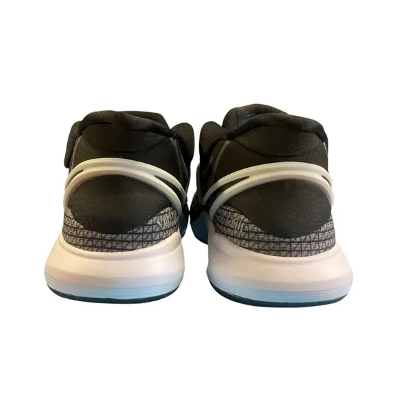 Nike Kyrie 8 go (GS) black-white-light menta youth sneakers “Orcas”