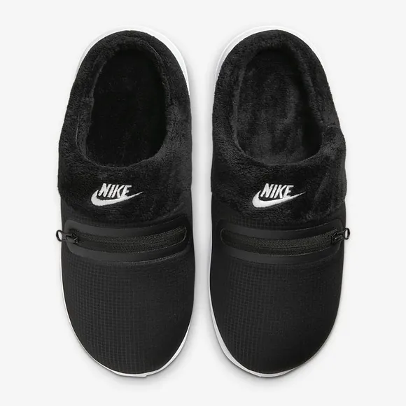 Nike | Women'sns black butter fleece lined Burrow slippers, white rubber soles 8