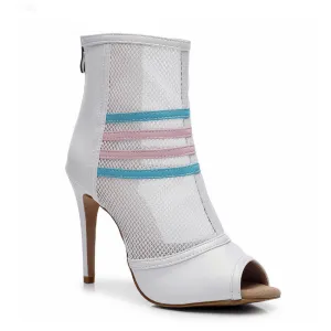 Persevere - White Vegan Leather - Rubber Sole