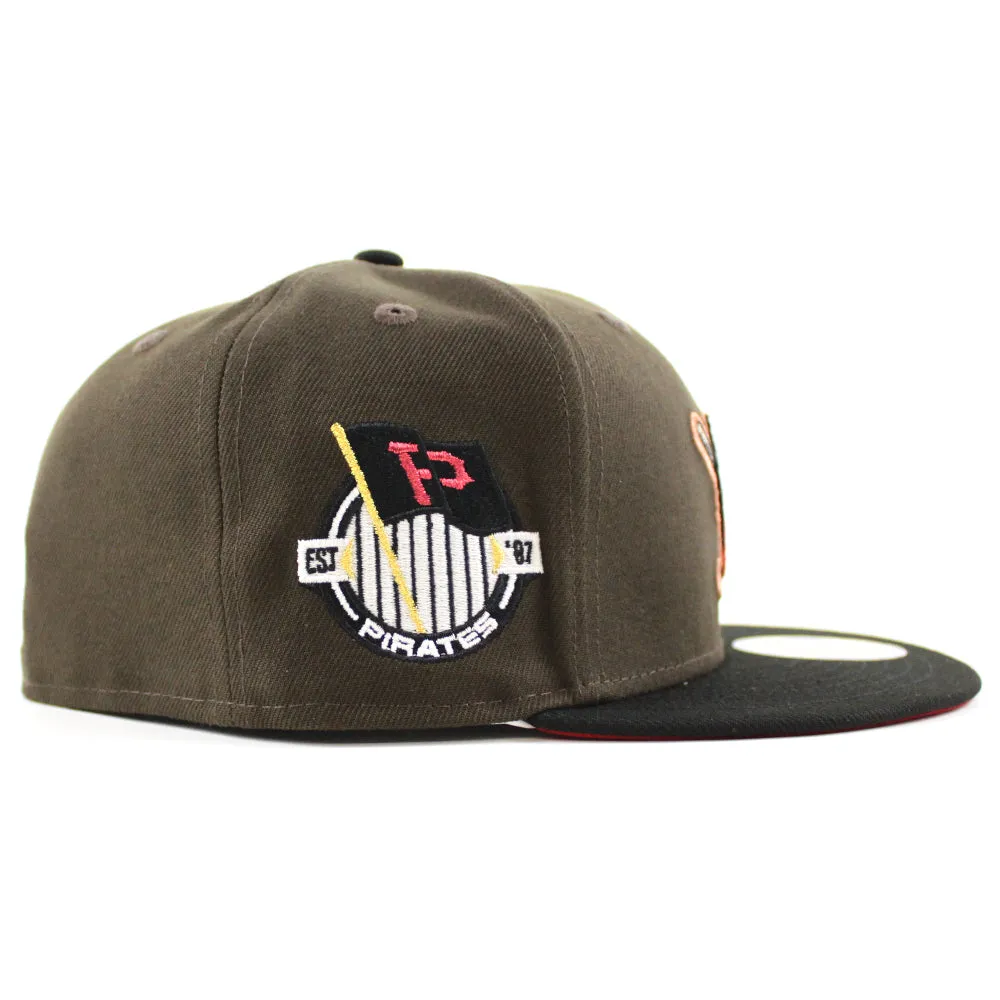 Pittsburgh Pirates TEAM FLAG 59Fifty New Era Fitted Hat (GITD Walnut Black Red Under Brim)