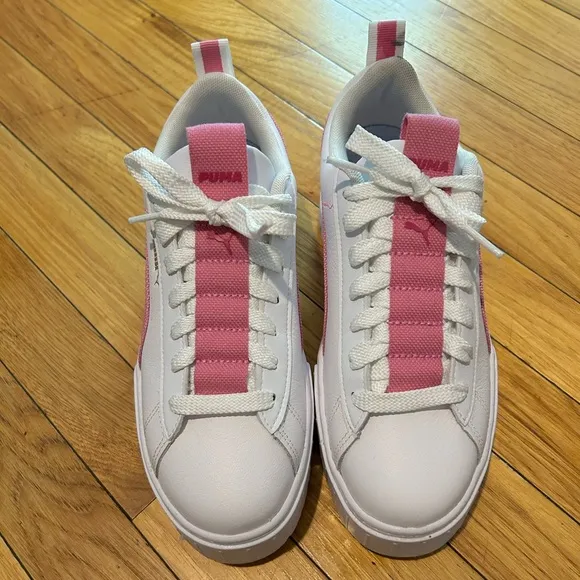 Puma Women's Sneakers - White and Pink