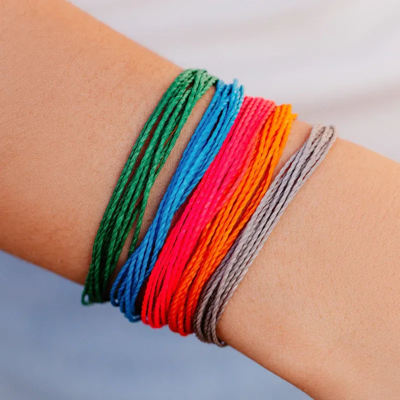Pura Vida Bracelet ~ Neon Pink