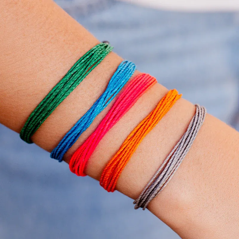 Pura Vida Bracelet ~ Neon Pink