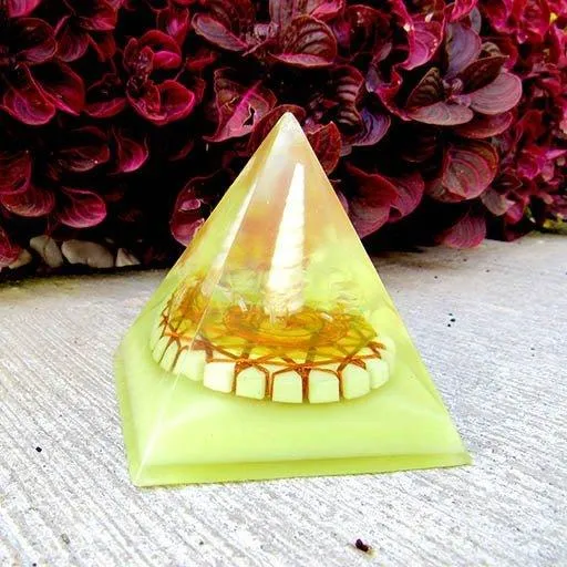 Pyramid with Quantum Generator of the Third Manipura Chakra