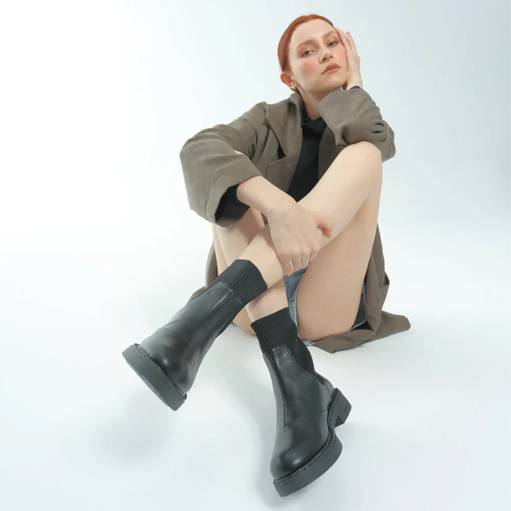 Roma Knitted-Sock Ice-Grip Boots (Nero)