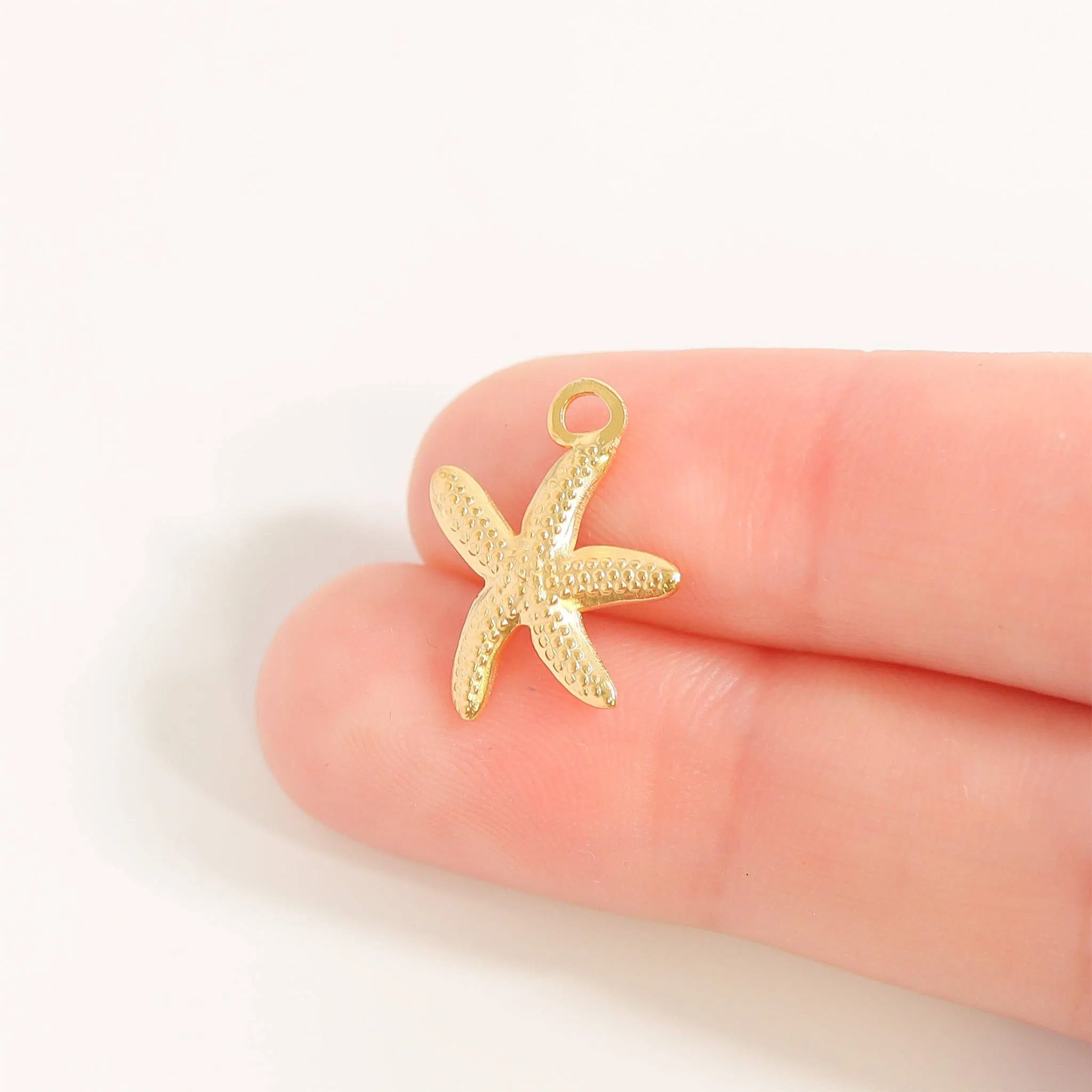 Starfish Charm: Gold