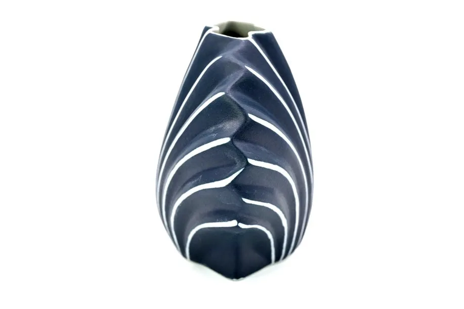 Thai Vase, Shell Navy