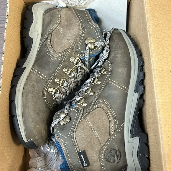 Timberland Mt. Maddsen Mid Waterproof Hiking Boots